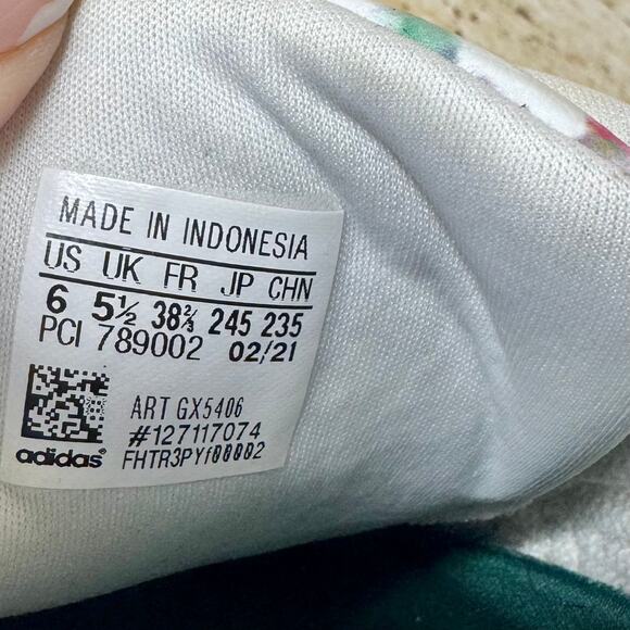 Adidas Primegreen Watercolor Floral Superstar Casual Sneaker Shoes 6 - Picture 5 of 7